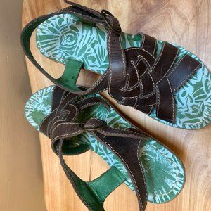 Fly Brown leather wedge sandal  Euro 39